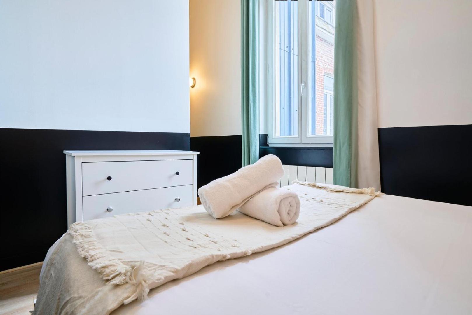 Charming Flats On The Grand Boulevard Lille Bagian luar foto